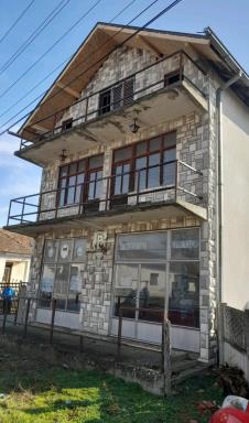 590610267_3739824716153593_2310943175753829281_n copy.jpg