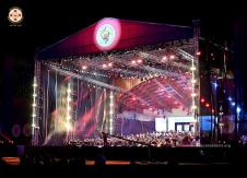 Orkestar Danijele Veselinović na završnici svetskog kulturnog festivala u Indiji oborio dva Ginisova rekorda!