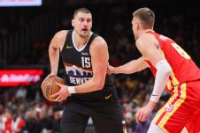Nikola Jokić na meču Atlanta Hoks - Denver Nagets