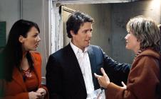 Martin MekKačon i Hju Grant u filmu Zapravo ljubav