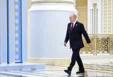 Vladimir Putin Turkmenistan