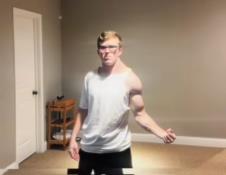 Fitnes influenser 182 trenirao samo jednu stranu tela