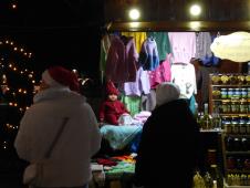 LOZNICA - Prvi kupci.JPG