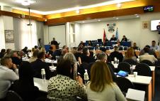 LOZNICA - Usvojena nova mera.JPG