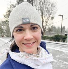 Televizijska reporterka Kristina Čembers (6).png