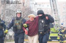 2025-12-17 13_53_48-Росіяни атакували Запоріжжя_ є влучання, поранено 26 людей – ОВА _ Українська пр.png