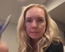 Baka Tami Kelton ne kupuje svojim unucima poklone za praznike.jpg