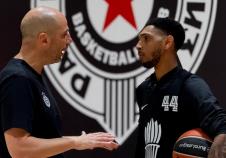 Žoan Penjaroja i Kameron Pejn.jpg