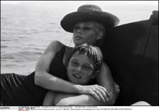 Brižit Bardo i njen sin Nikola-Žak Šarije