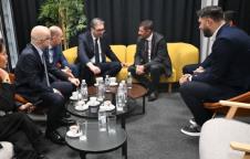 Aleksandar Vučić i Mario Kordić