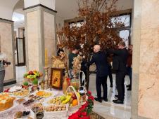 Нека нас радост Божића ојача и буде нам инспирација за даље очување мира, толеранције и братске  (2).jpg