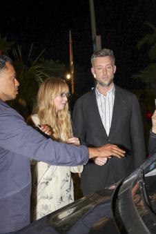 Dženifer Lorens sa suprugom, galeristom Kukom Maronijem