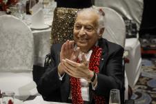 mehta se zahvaljuje filharmonicarima, foto m.djokovic.jpg