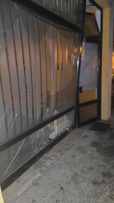 Frizerski salon  napad  Putinci.jpg