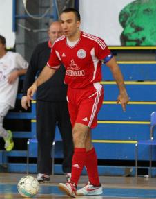 Bojan Đura Pavićević u dresu Marba 9.jpg