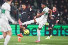 Sevilja, Elče, Primera