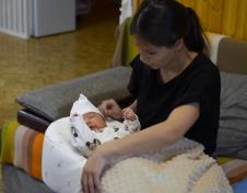 Majka sa bebom u Jakutsku na ekstremnoj hladnoći (6).png