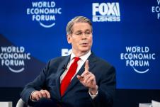 Scott Bessent01 AP Gian Ehrenzeller.jpg