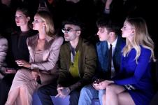 Nikola Pelc, Anvar Hadid u prvom redu na reviji koju je nosila Džidži Hadid