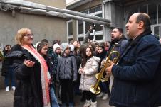 Trubači za učiteljicu foto s.u-.JPG