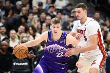 Nikola Jović na meču protiv Jute