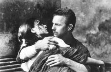 Madlen Stou i Kevin Kostner