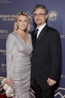 Bruk Džozefson sa suprugom