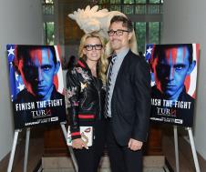 Bruk Džozefson sa suprugom