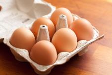 Kutija za jaja, jaja
