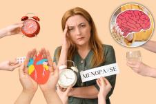 žena u menopauzi se drži za glavu/srce/mozak