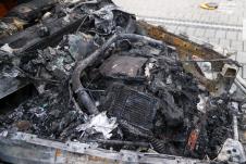 Baka Prase zapaljen automobil (4).jpeg