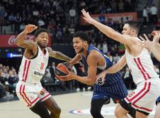 Tajrik Džons u dresu Olimpijakosa