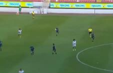 Fudbalerke beže tokom utakmice