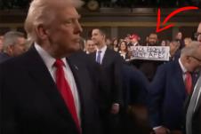 Donald Tramp Al Grin