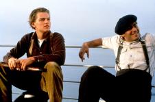 Deni Nuči i Leonardo Dikaprio u filmu Titanik