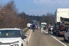 Knić Gružansko jezero saobraćajna nesreća