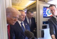 Donald Tramp, Stiv Vitkof, Pit Hegset