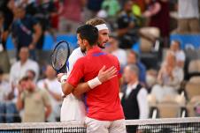 Novak Đoković i Stefanos Cicipas