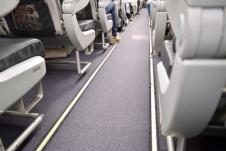 Putnici u avionu tokom leta