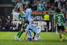 Betis, Selta, Primera
