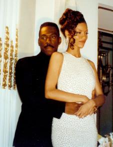 Edi Marfi, Nikol Mičel Marfi