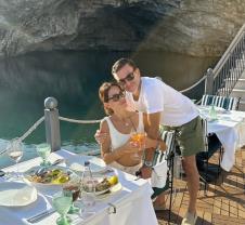 Anđela Šimšić sa 19 godina starijim mužem (3).png