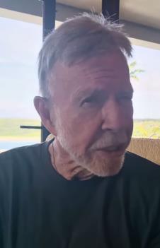 Poslednje fotografije Čaka Norisa (1).jpg