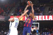 Vil Klajburn na meču Barselona - Efes