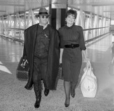 Elton Džon, Renat Blauel