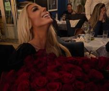 Bojana Lazić dobila 101 ružu od biznismena