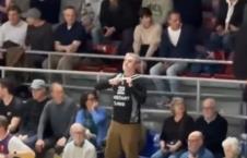 Navijač u dresu Partizana