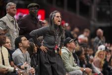 Džejmi Gerc na košarkaškoj utakmici