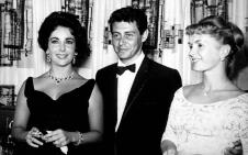 Edi Fišer, Debi Rejnolds, Elizabet Tejlor