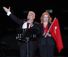 Mustafa Bozbej Seden Bozbej